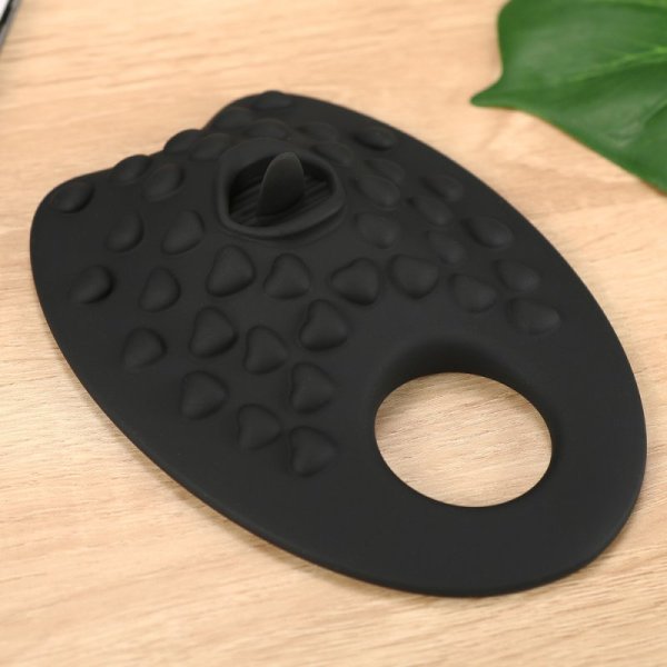 Grinding Cock Ring With Tongue - Black